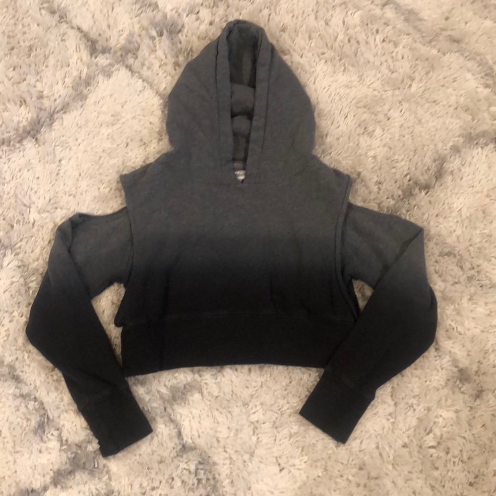 COPY - Gymshark gradient cutout shoulder sweatshi…